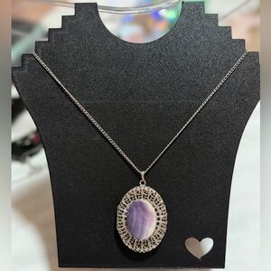 Elegant Purple Pendant Necklace B8